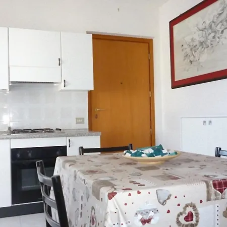 R33 - Trilocale A 150 Mt Dalle Spiagge *
